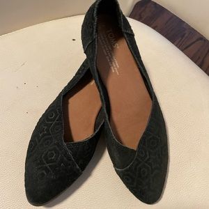 TOMS ballet flat shoes size 7